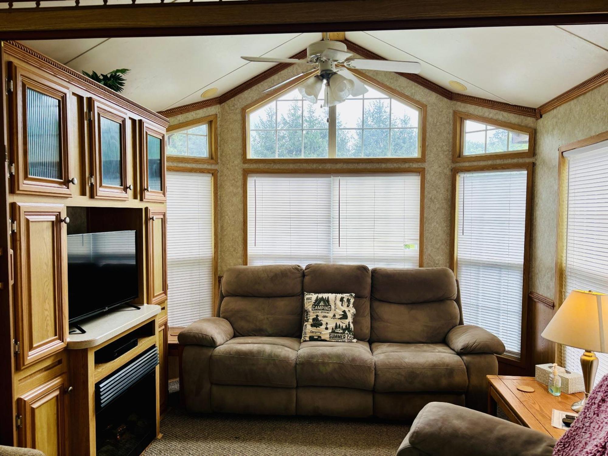 Maggie Valley Cabin Rentals Номер фото