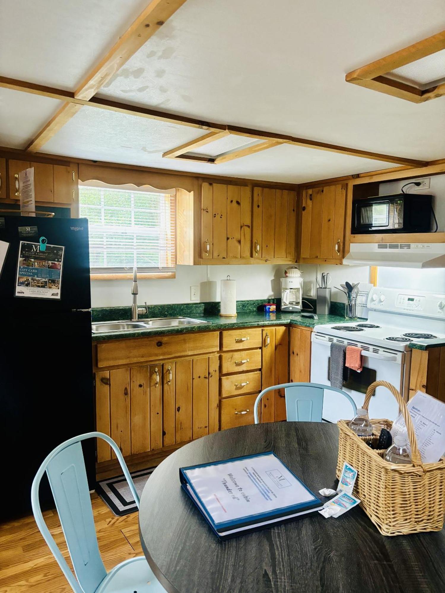 Maggie Valley Cabin Rentals Номер фото